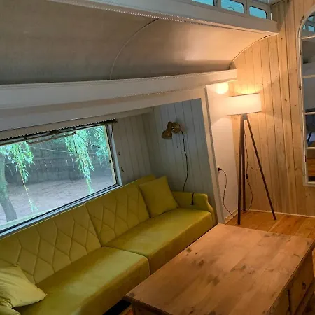 Circus Wagon Ton Lütten Plush Mors Apartamento Drochtersen
